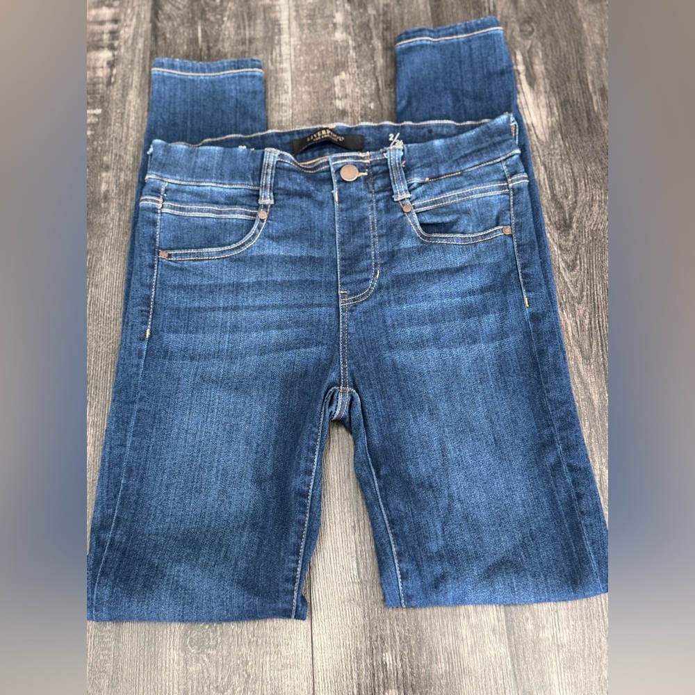 Liverpool The Skinny Dark Wash Stretch Jeans Size 2/26 - Picture 2 of 6